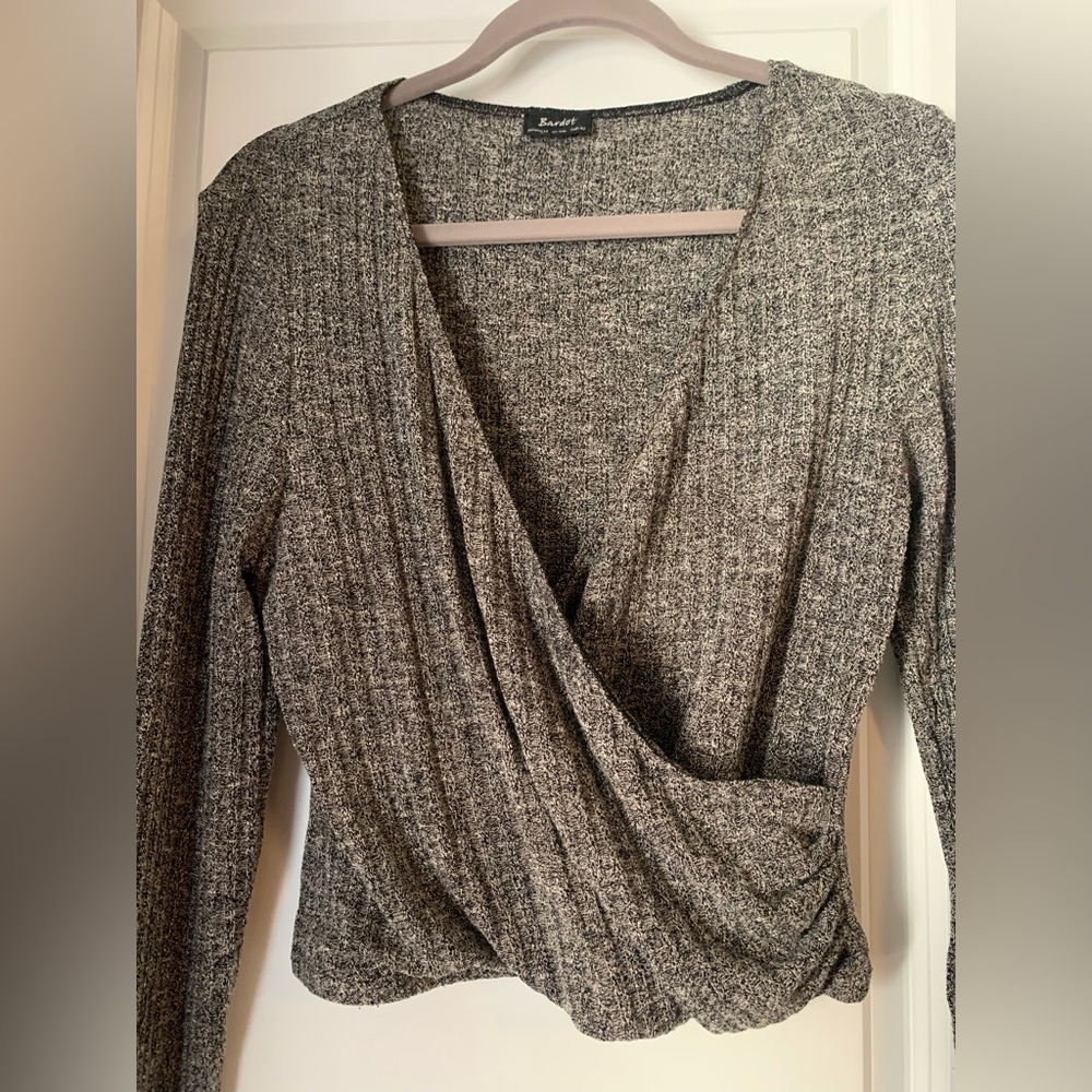 Crop long sleeve wrap top